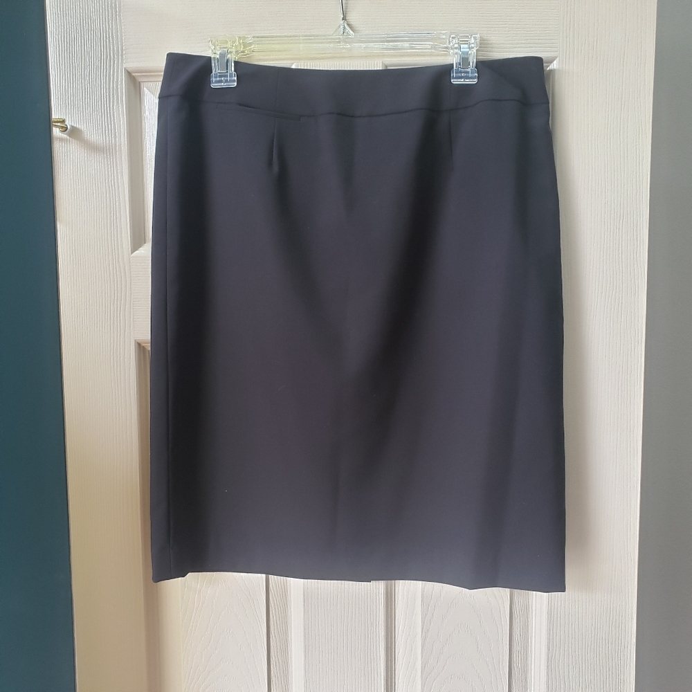 Size 12 Calvin Klein skirt